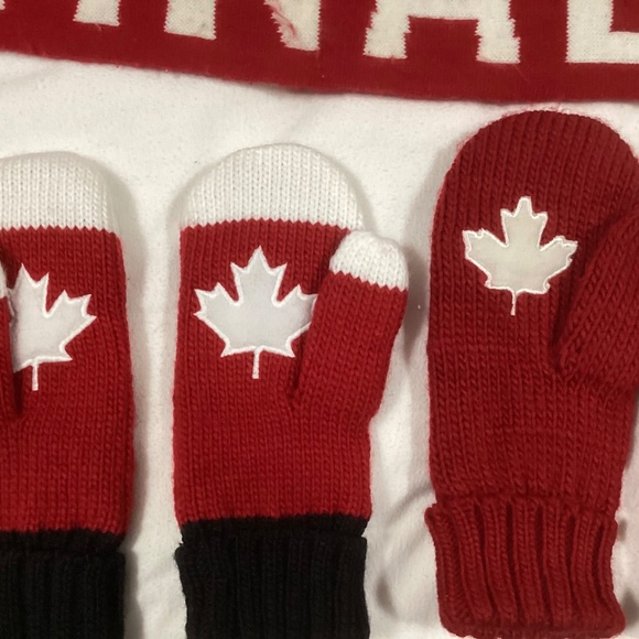 2014 Canadian Olympic ensemble - Picture 5 of 16